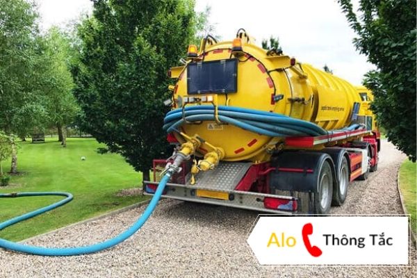 Thông tắc cống tại cầu giấy