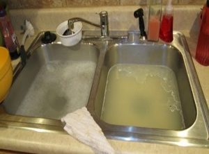 thông tắc chậu rửa bát tại hà đông