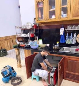 thông tắc chậu rửa bát tại hai bà trưng