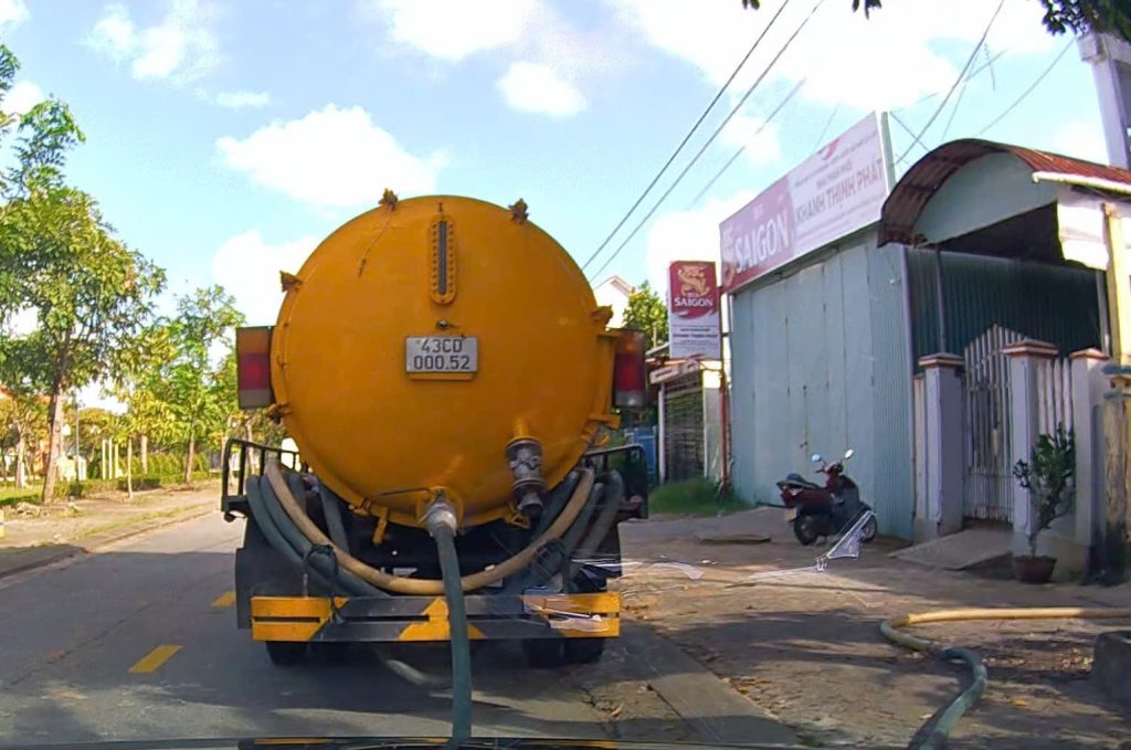 thợ hút bể phốt dầu tiếng gần đây