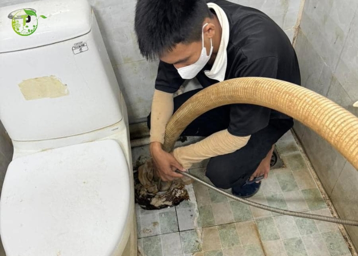 khi nào cần gọi dịch vụ thông cống chuyên nghiệp