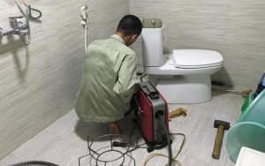 thông bồn cầu định quán