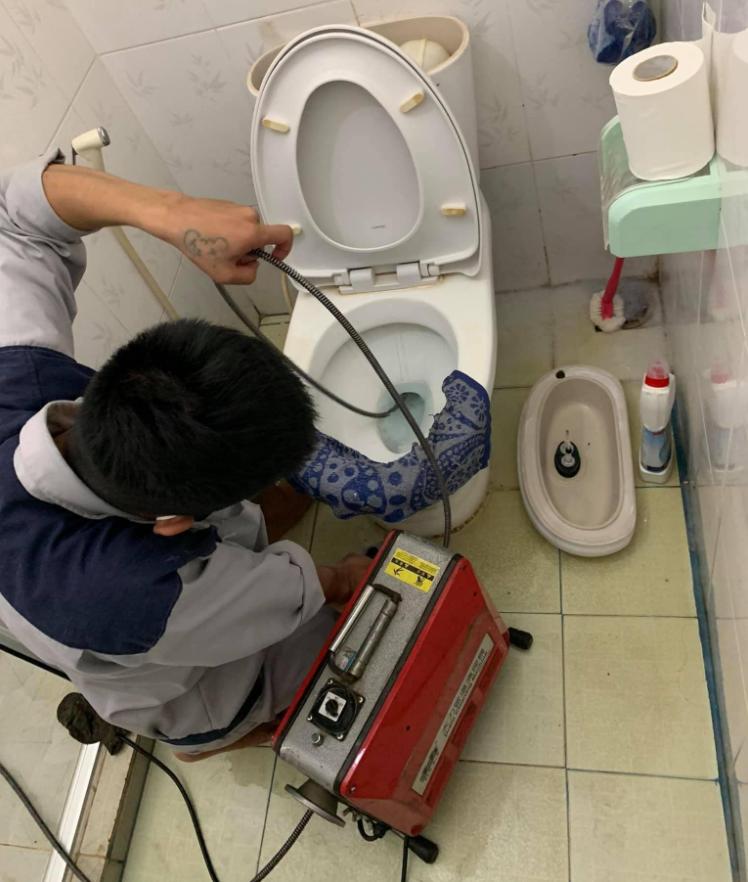 thợ thông bồn cầu huyện hoàng sa giá rẻ