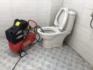 thông tắc bồn cầu tại hoàng quốc việt