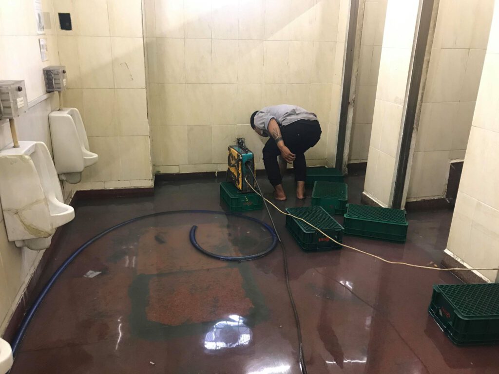 thợ thông cống nghẹt huyện hoàng sa gần đây