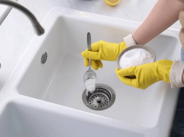 Thông tắc bằng giấm