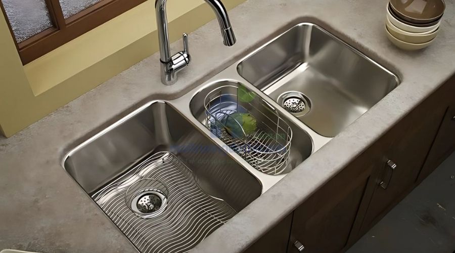 Chậu rửa bát bốc mùi