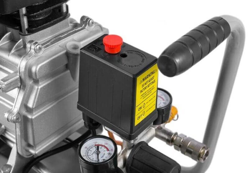 Máy Nén Áp Lực Thông Tắc