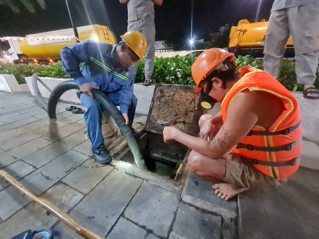 Thông Cống Nghẹt Phường Tân Quý